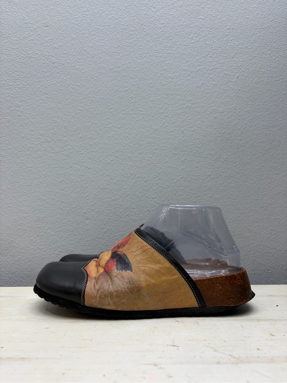 Think! Vintage Cherub Cupid Leather Mules Size 37